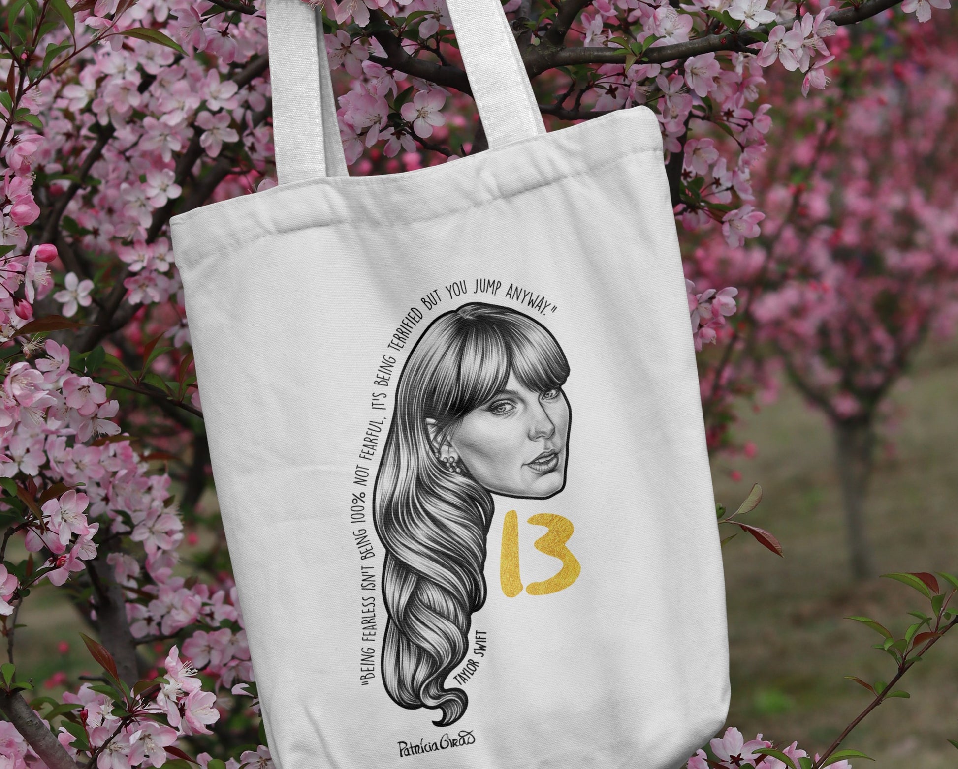 Taylor Swift Tote Bag - Patrícia Girão